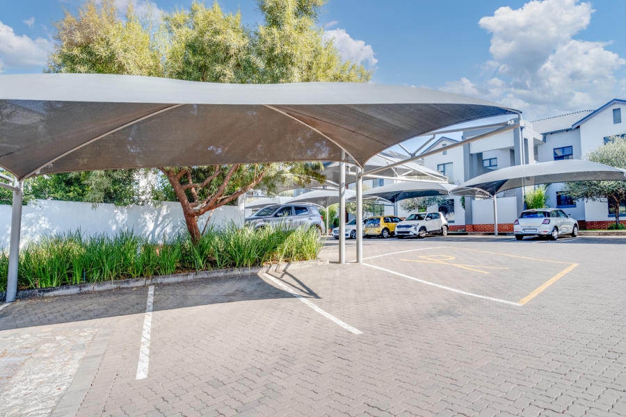 3 Bedroom Property for Sale in Broadacres Gauteng