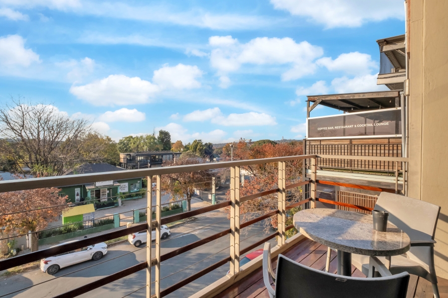 3 Bedroom Property for Sale in Greenside Gauteng