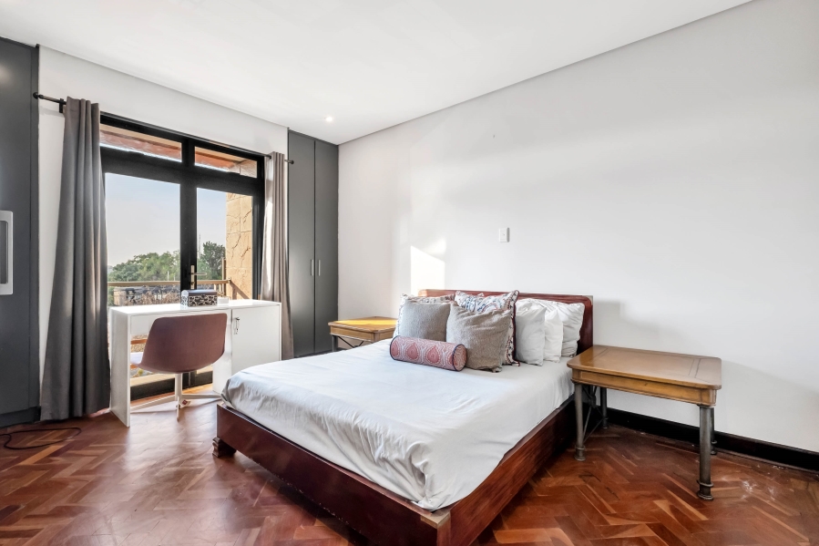 3 Bedroom Property for Sale in Greenside Gauteng
