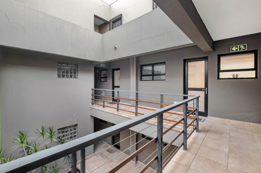 3 Bedroom Property for Sale in Greenside Gauteng