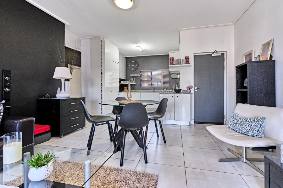 2 Bedroom Property for Sale in The Polofields Gauteng