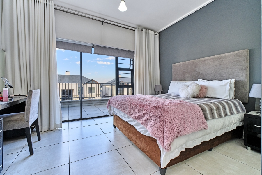 2 Bedroom Property for Sale in The Polofields Gauteng