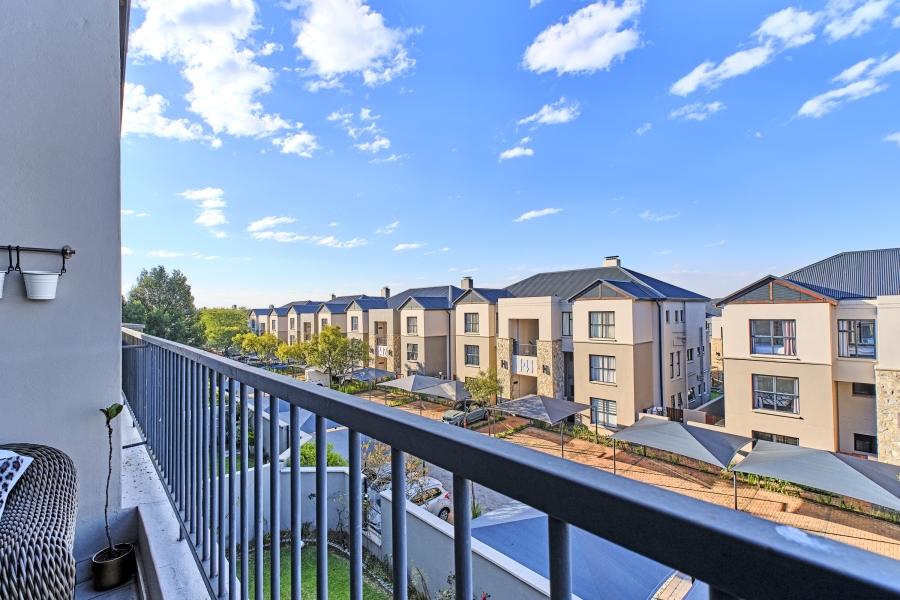2 Bedroom Property for Sale in The Polofields Gauteng