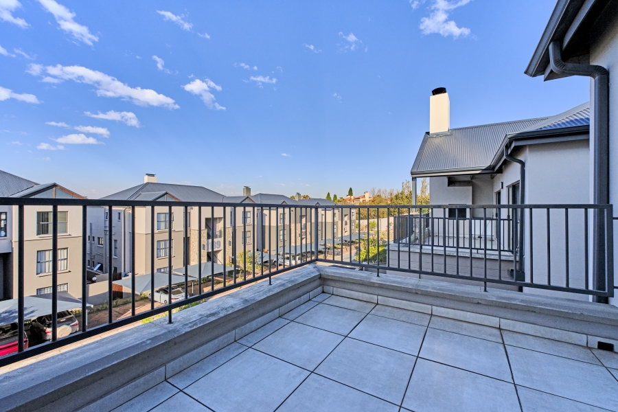 2 Bedroom Property for Sale in The Polofields Gauteng