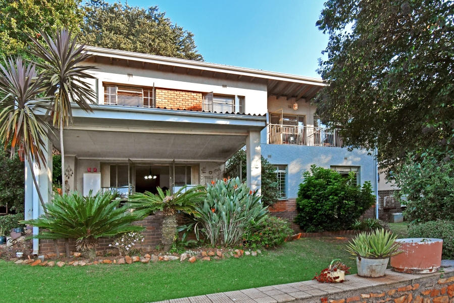 6 Bedroom Property for Sale in Quellerina Gauteng