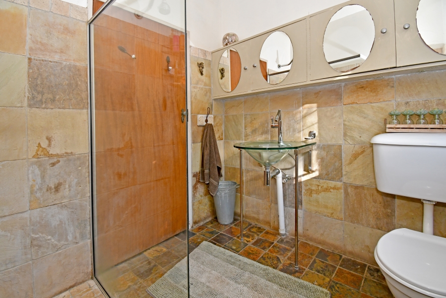 6 Bedroom Property for Sale in Quellerina Gauteng