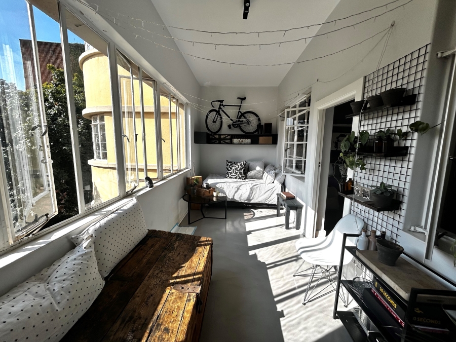 To Let 1 Bedroom Property for Rent in Houghton Estate Gauteng