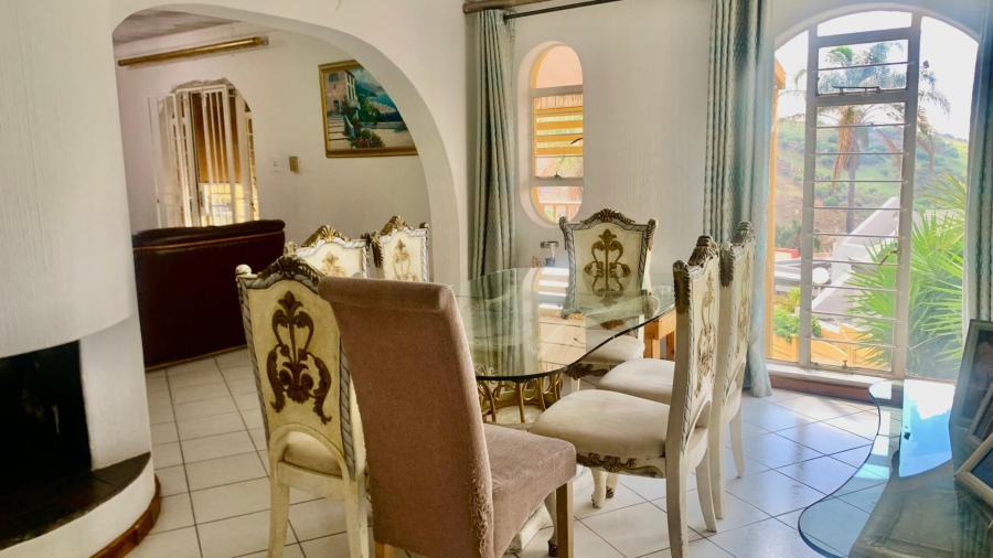 4 Bedroom Property for Sale in Bassonia Gauteng
