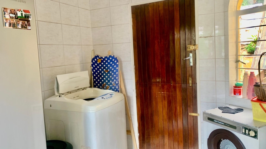 4 Bedroom Property for Sale in Bassonia Gauteng