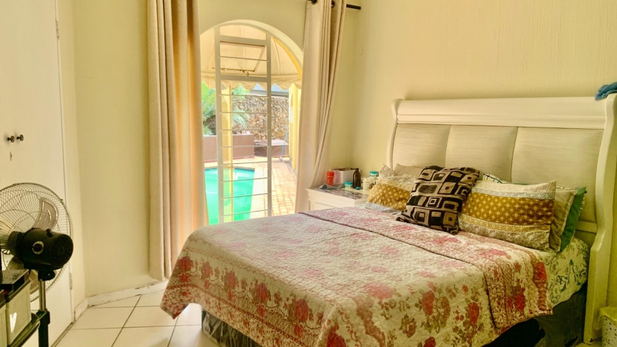 4 Bedroom Property for Sale in Bassonia Gauteng