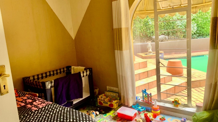4 Bedroom Property for Sale in Bassonia Gauteng