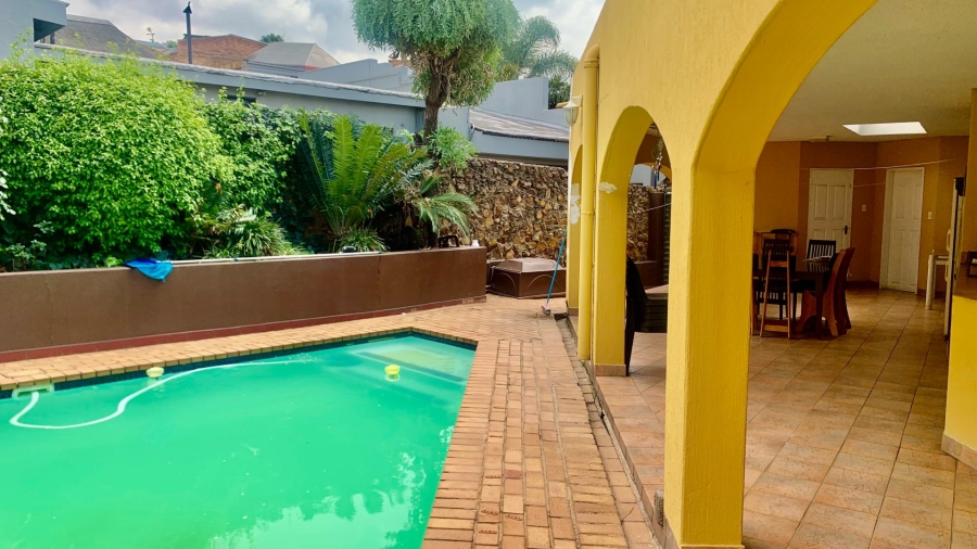 4 Bedroom Property for Sale in Bassonia Gauteng