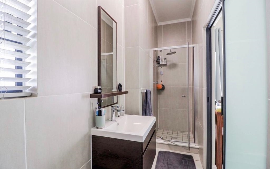1 Bedroom Property for Sale in Greenstone Hill Gauteng