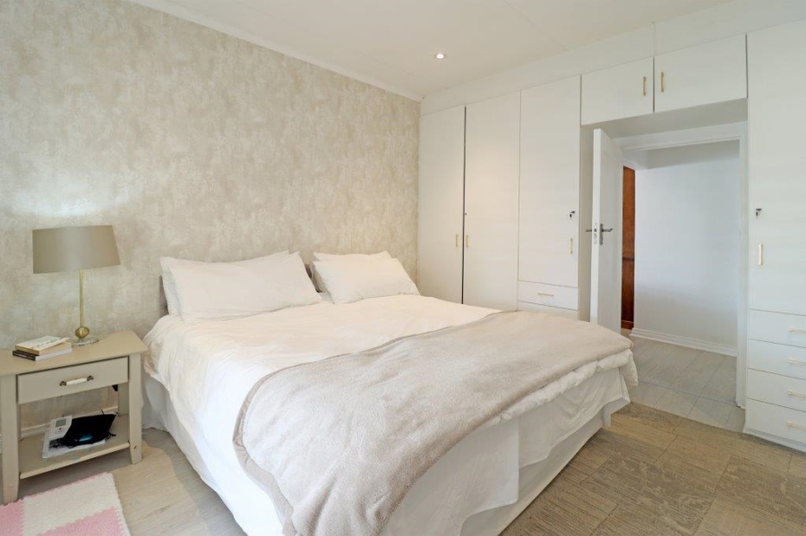 To Let 2 Bedroom Property for Rent in Parkhurst Gauteng