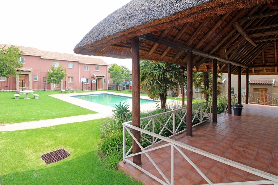 3 Bedroom Property for Sale in Greenstone Hill Gauteng