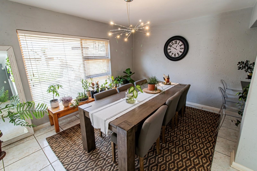 5 Bedroom Property for Sale in Meyersdal Gauteng