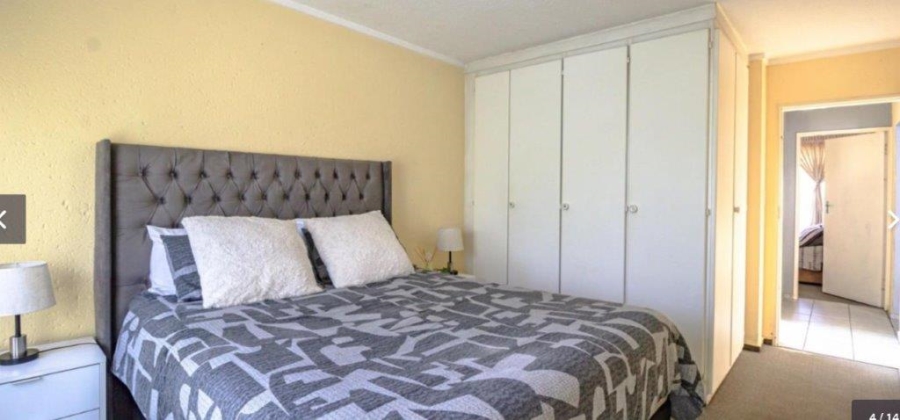 2 Bedroom Property for Sale in Marais Steyn Park Gauteng