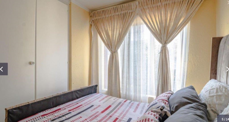 2 Bedroom Property for Sale in Marais Steyn Park Gauteng