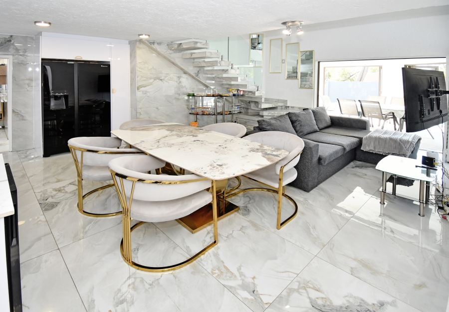 4 Bedroom Property for Sale in Bellairspark Gauteng