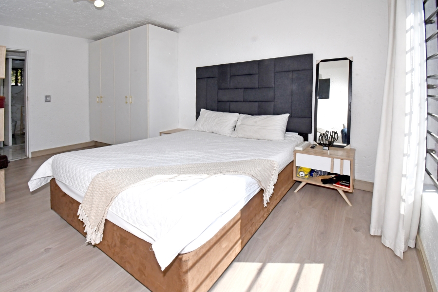 4 Bedroom Property for Sale in Bellairspark Gauteng