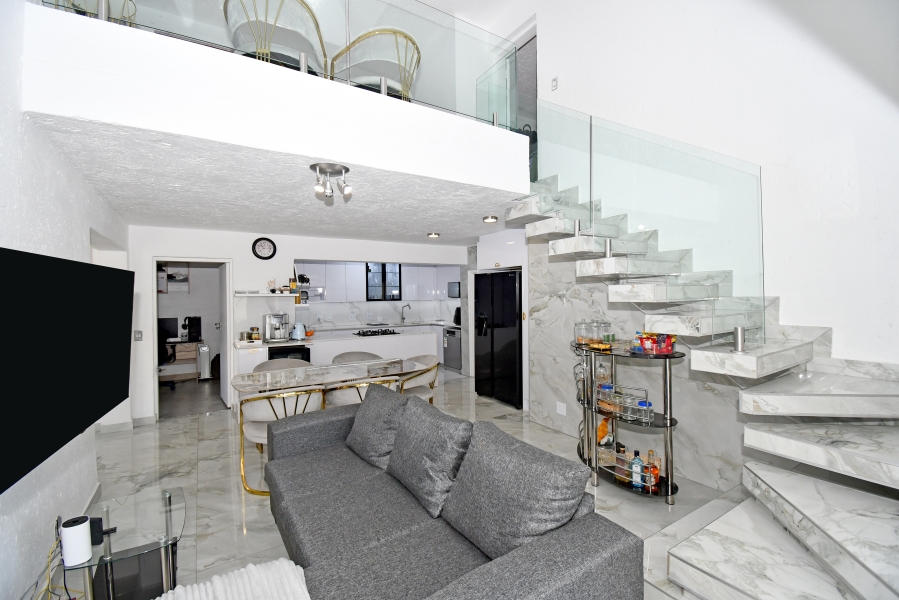 4 Bedroom Property for Sale in Bellairspark Gauteng