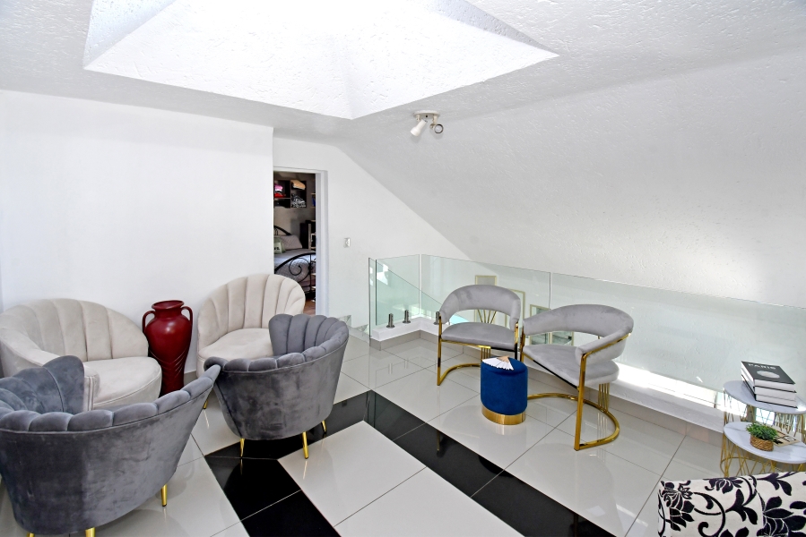 4 Bedroom Property for Sale in Bellairspark Gauteng
