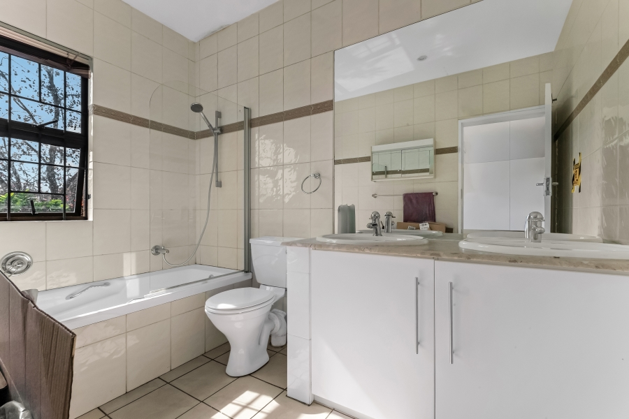 3 Bedroom Property for Sale in River Club Gauteng