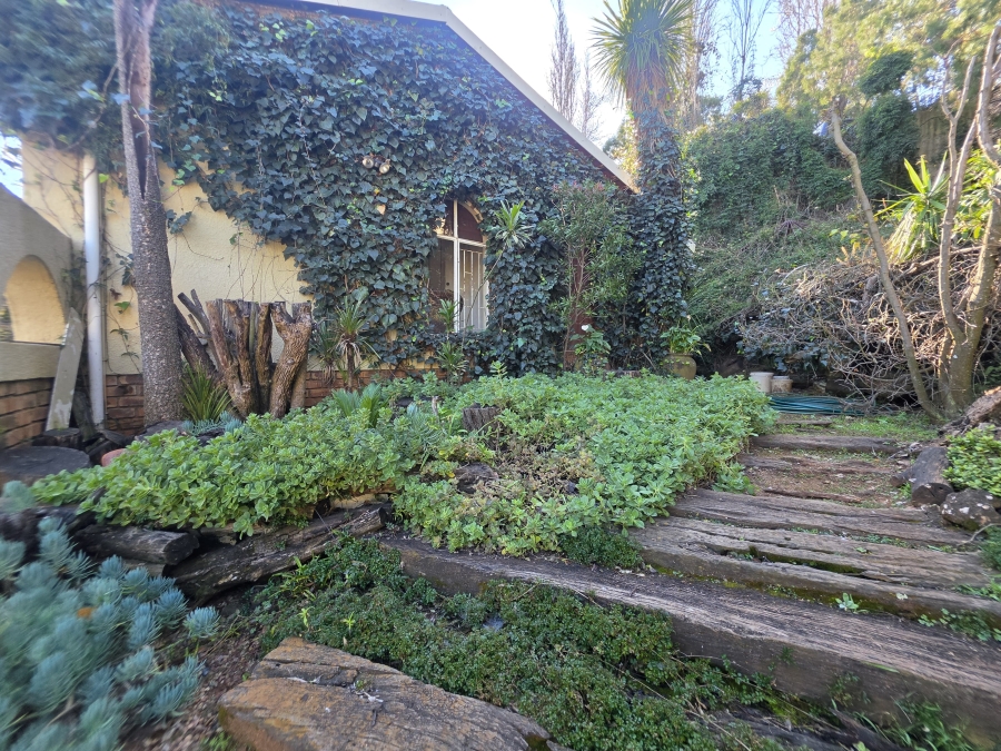 4 Bedroom Property for Sale in Glenvista Gauteng