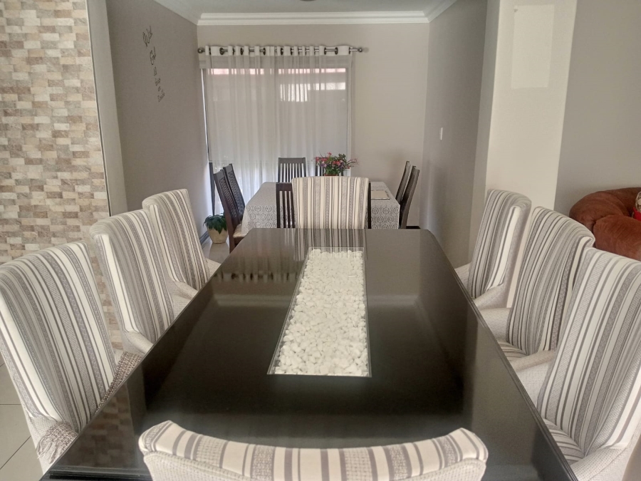 4 Bedroom Property for Sale in Sunward Park Gauteng