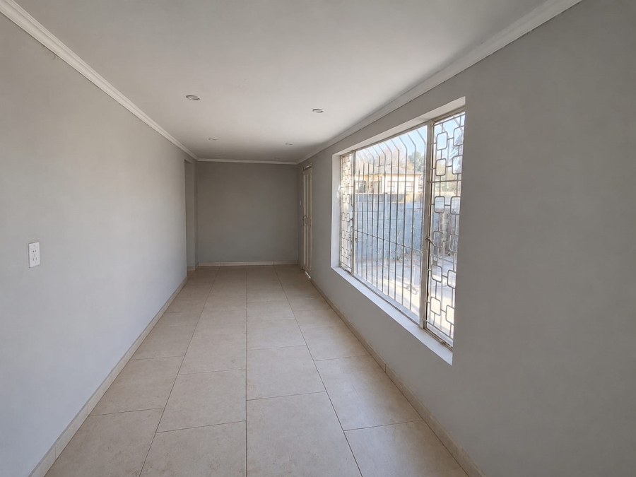 To Let 2 Bedroom Property for Rent in Dalview Gauteng
