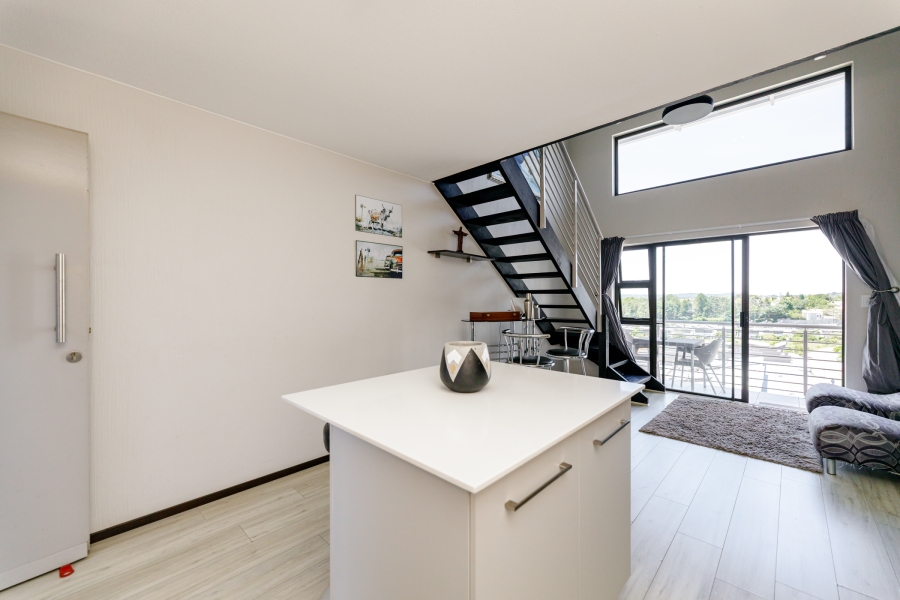 To Let 2 Bedroom Property for Rent in Broadacres Gauteng