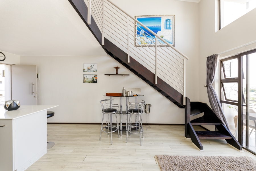 To Let 2 Bedroom Property for Rent in Broadacres Gauteng