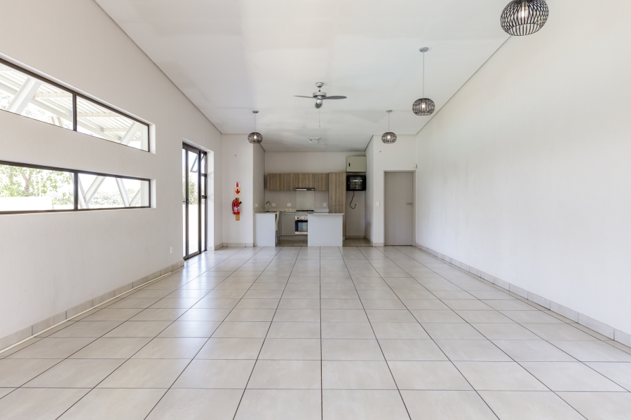 To Let 2 Bedroom Property for Rent in Broadacres Gauteng