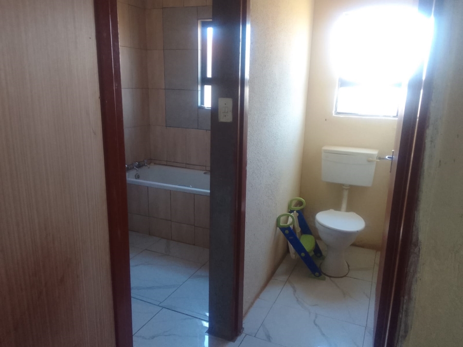 3 Bedroom Property for Sale in Protea Glen Gauteng