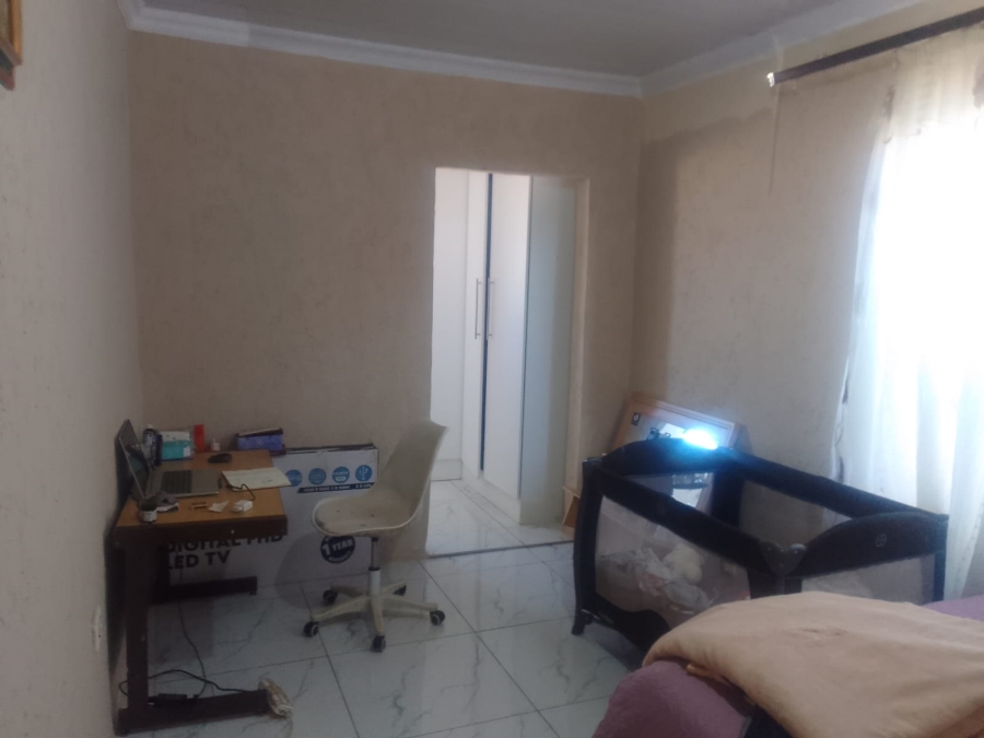 3 Bedroom Property for Sale in Protea Glen Gauteng