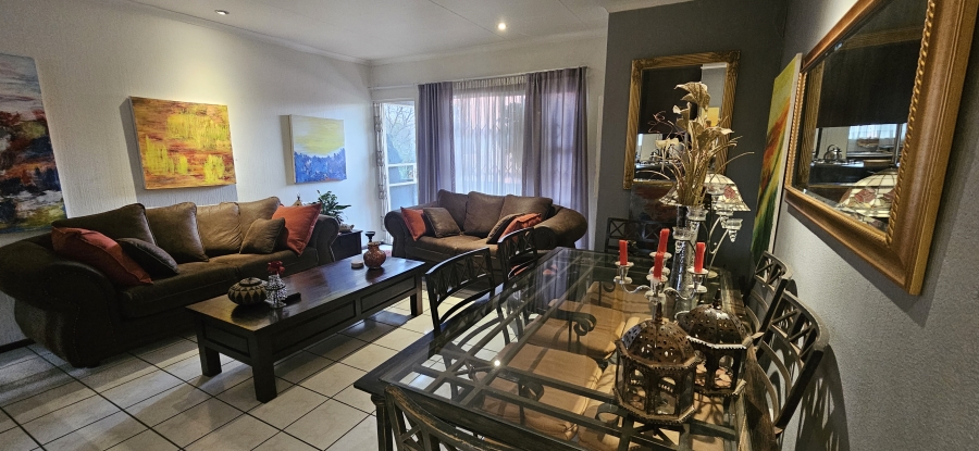 3 Bedroom Property for Sale in New Redruth Gauteng