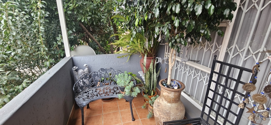 3 Bedroom Property for Sale in New Redruth Gauteng