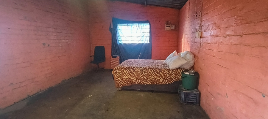 1 Bedroom Property for Sale in Tshepisong Gauteng