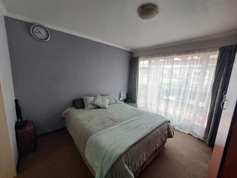 3 Bedroom Property for Sale in Castleview Gauteng