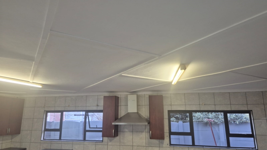 To Let 3 Bedroom Property for Rent in Minnebron Gauteng