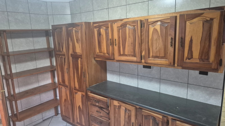 To Let 3 Bedroom Property for Rent in Minnebron Gauteng