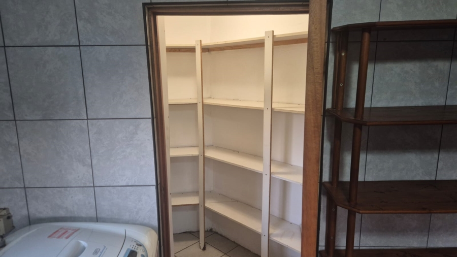 To Let 3 Bedroom Property for Rent in Minnebron Gauteng