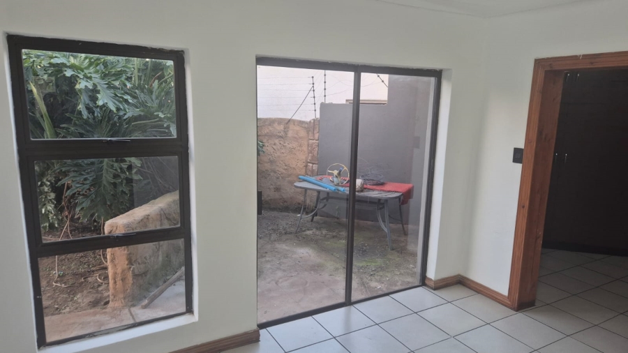 To Let 3 Bedroom Property for Rent in Minnebron Gauteng