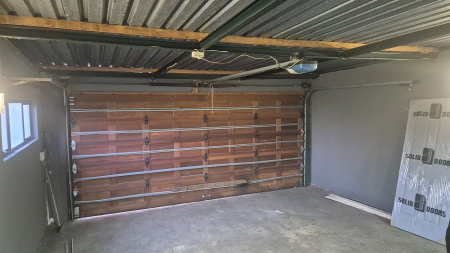 To Let 3 Bedroom Property for Rent in Minnebron Gauteng
