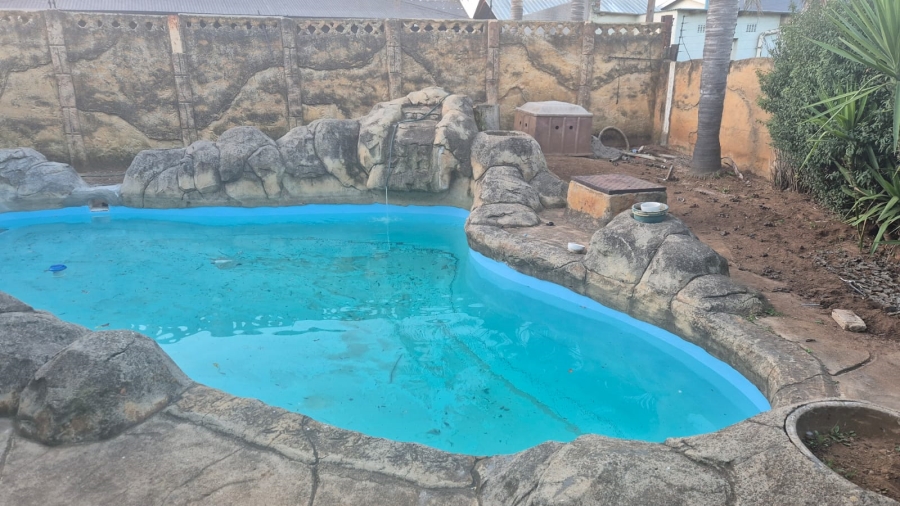 To Let 3 Bedroom Property for Rent in Minnebron Gauteng