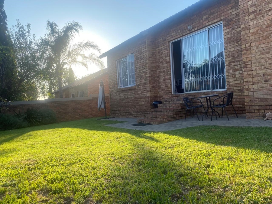 2 Bedroom Property for Sale in Kyalami Hills Gauteng