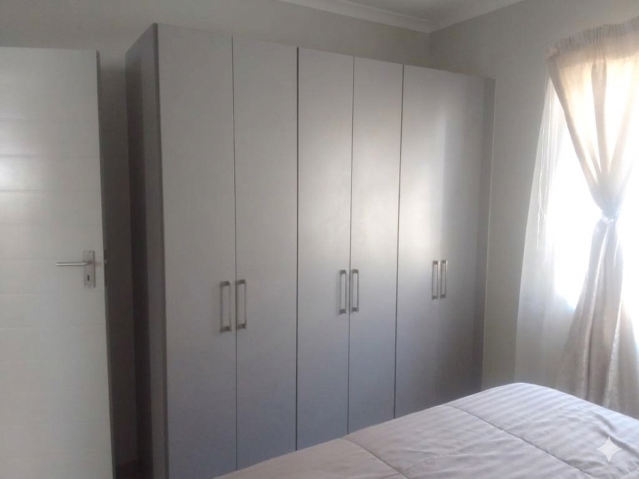 2 Bedroom Property for Sale in Protea Glen Gauteng
