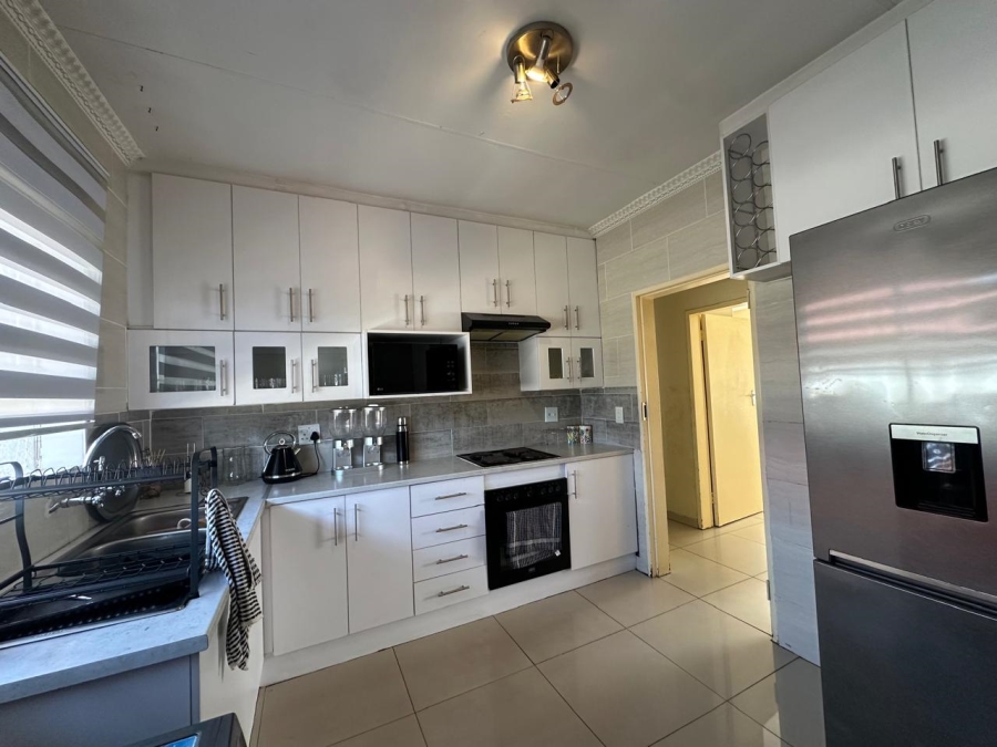 3 Bedroom Property for Sale in Mayberry Park Gauteng