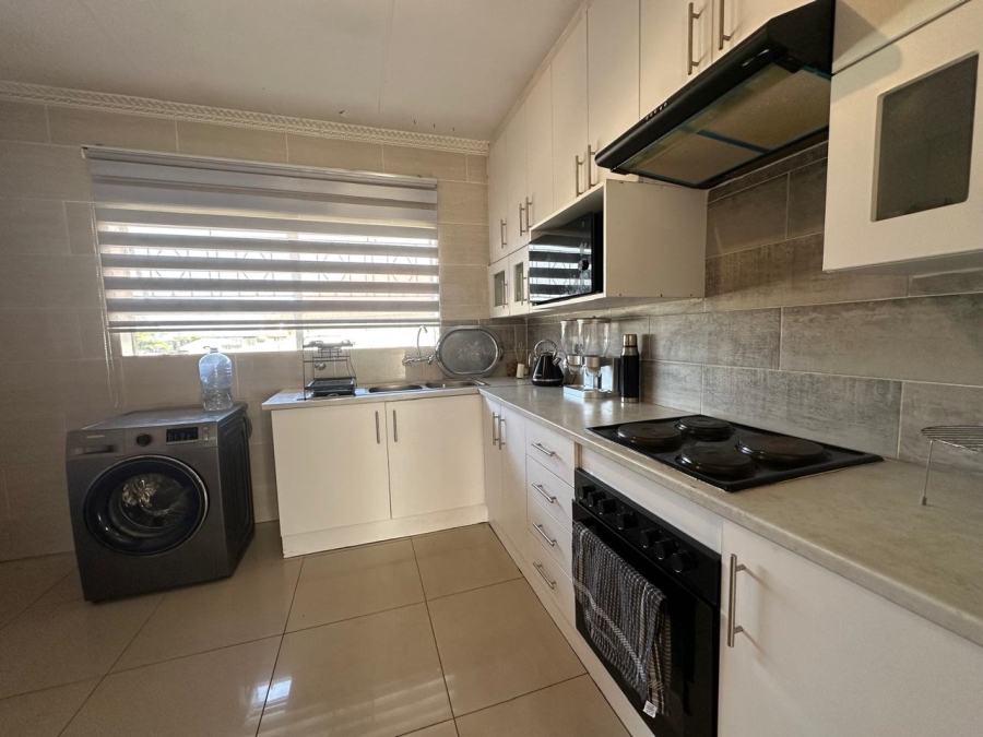 3 Bedroom Property for Sale in Mayberry Park Gauteng