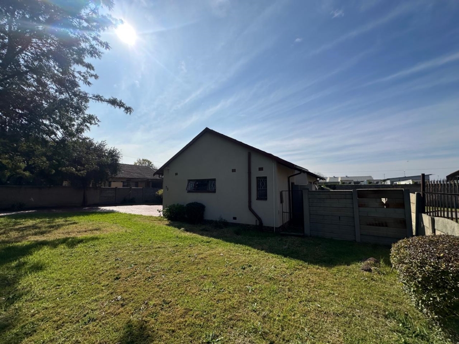 3 Bedroom Property for Sale in Mayberry Park Gauteng